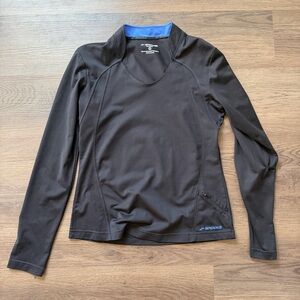 Brooks Equilibrium Womens Medium Black Long Sleeve V-Neck Running Top
